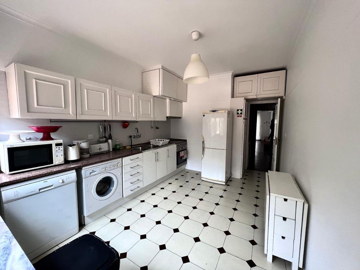 Flores Terrace Apartment ลิสบอน ภายนอก รูปภาพ